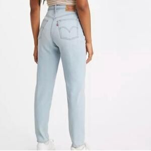 Levi's High Waisted Taper Jeans Light Wash Straight Leg Jeans Size 30 NWT